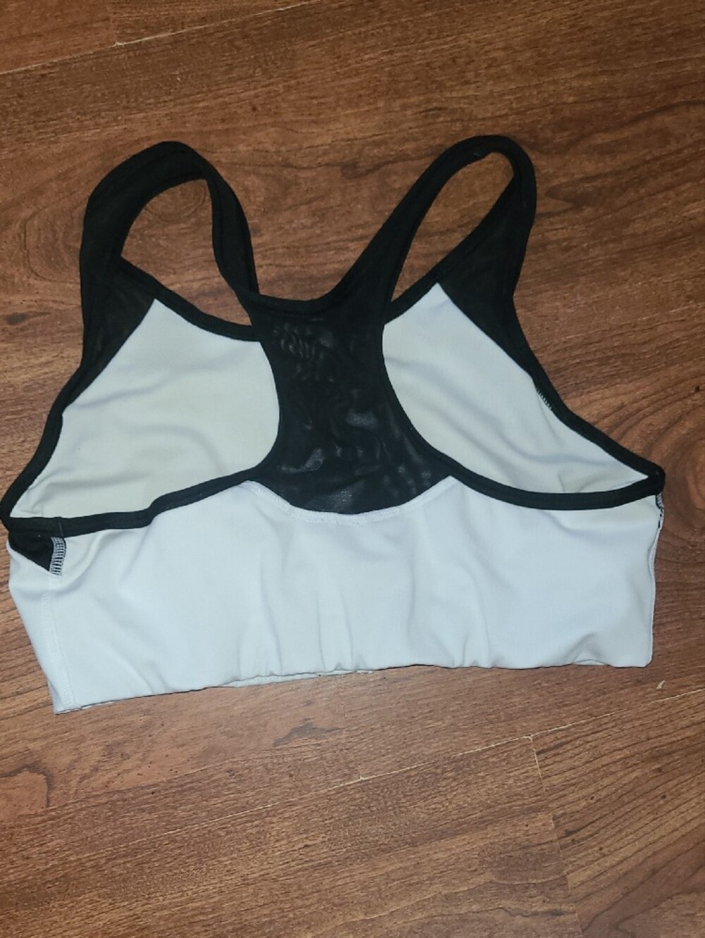 Nike Women’s Gray Athletic Shorts NB Green Shorts Sports Bra Womens Size L - Picture 7 of 11